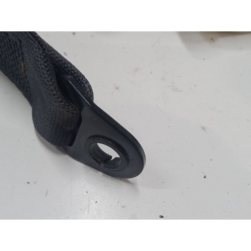 Recambio de cinturon seguridad trasero derecho para opel frontera a (u92) 2.8 td (5bmwl4, 5bsud2) referencia OEM IAM   