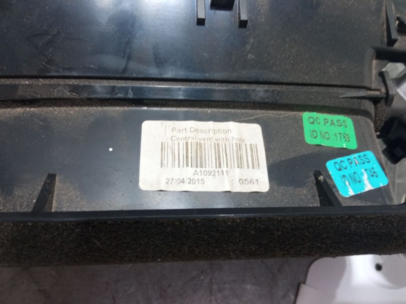Recambio de aireador central para citroën c3 ii (sc_) 1.0 vti 68 referencia OEM IAM   