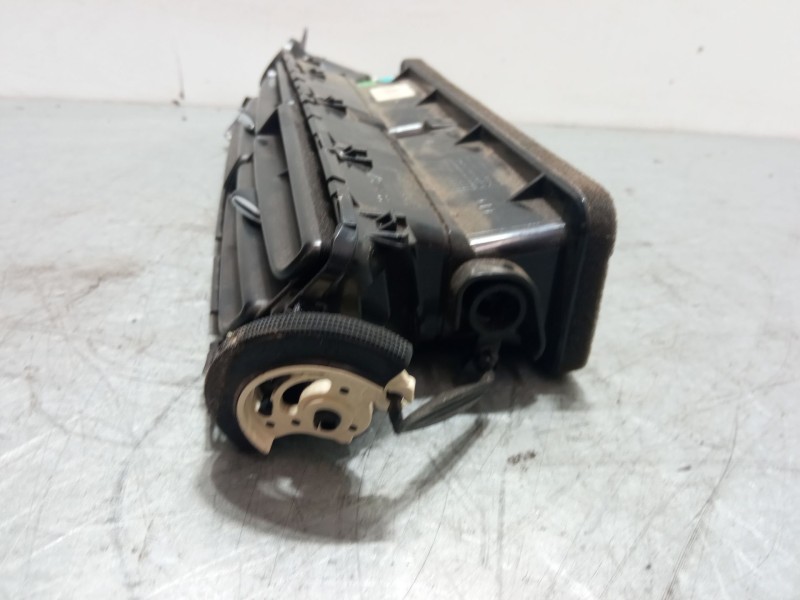 Recambio de aireador central para citroën c3 ii (sc_) 1.0 vti 68 referencia OEM IAM   