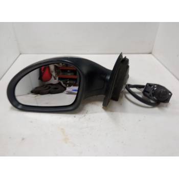 RETROVISOR IZQUIERDO 