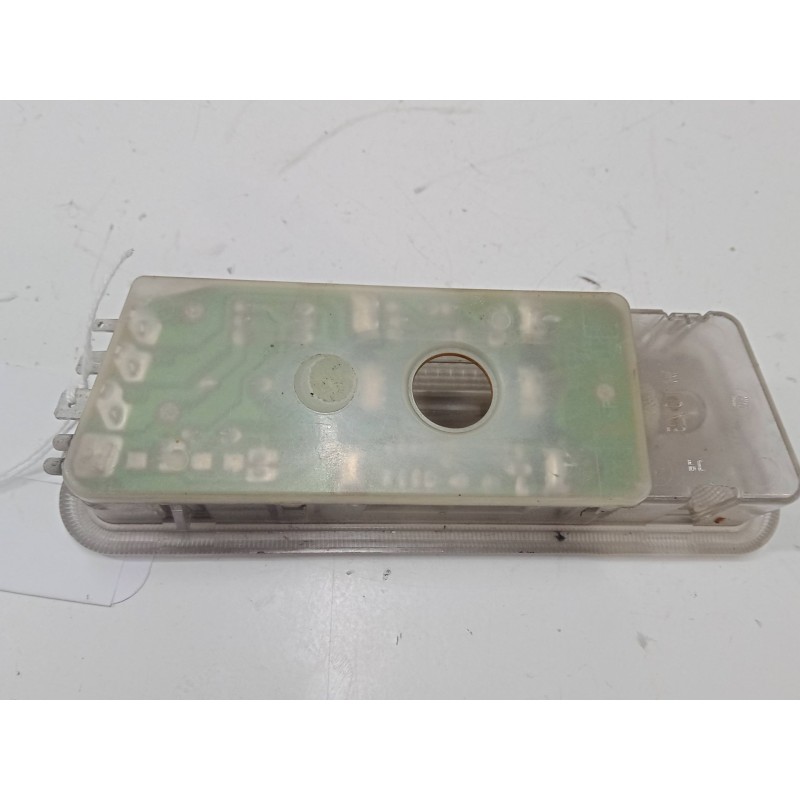 Recambio de luz interior delantera para opel frontera a (u92) 2.8 td (5bmwl4, 5bsud2) referencia OEM IAM   