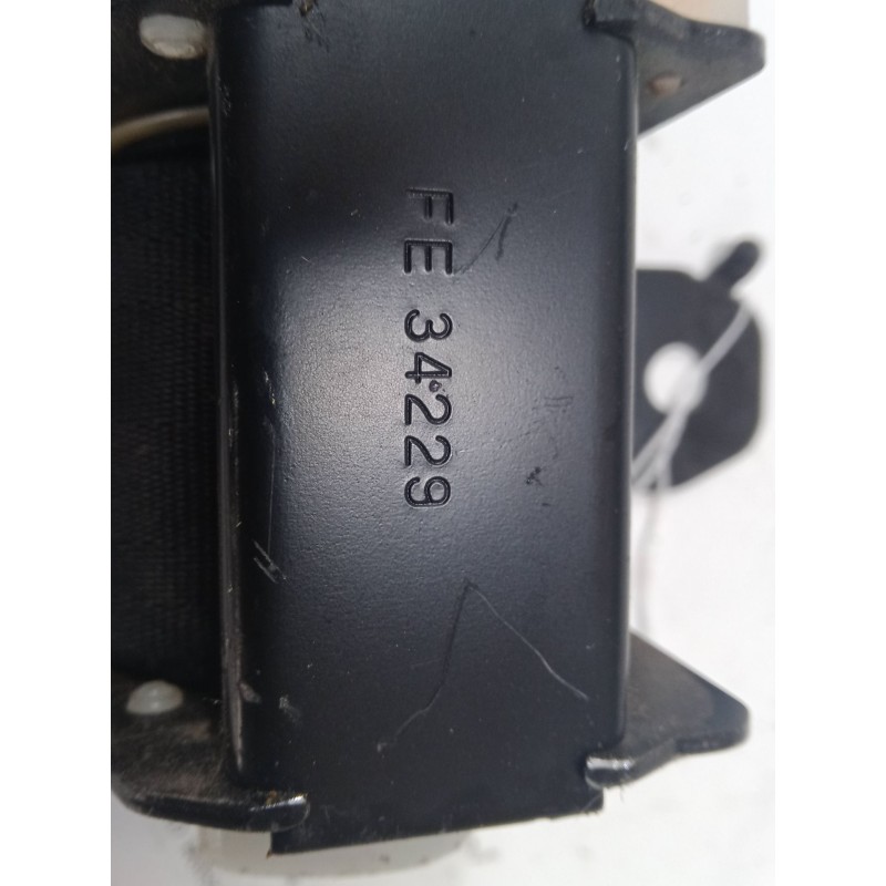 Recambio de cinturon seguridad trasero derecho para toyota celica coupé (_t23_) 1.8 16v vt-i (zzt230_) referencia OEM IAM   