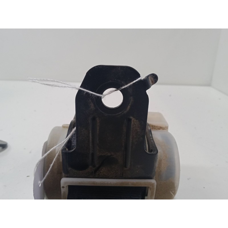 Recambio de cinturon seguridad trasero derecho para toyota celica coupé (_t23_) 1.8 16v vt-i (zzt230_) referencia OEM IAM   