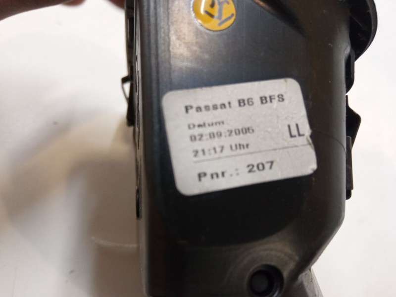 Recambio de aireador central derecho para volkswagen passat b6 (3c2) 2.0 tdi 16v referencia OEM IAM   