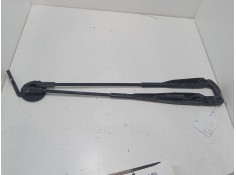Recambio de brazo delantero limpiaparabrisas para renault twingo i (c06_) 1.2 16v (c06c, c06d, c06k) referencia OEM IAM   