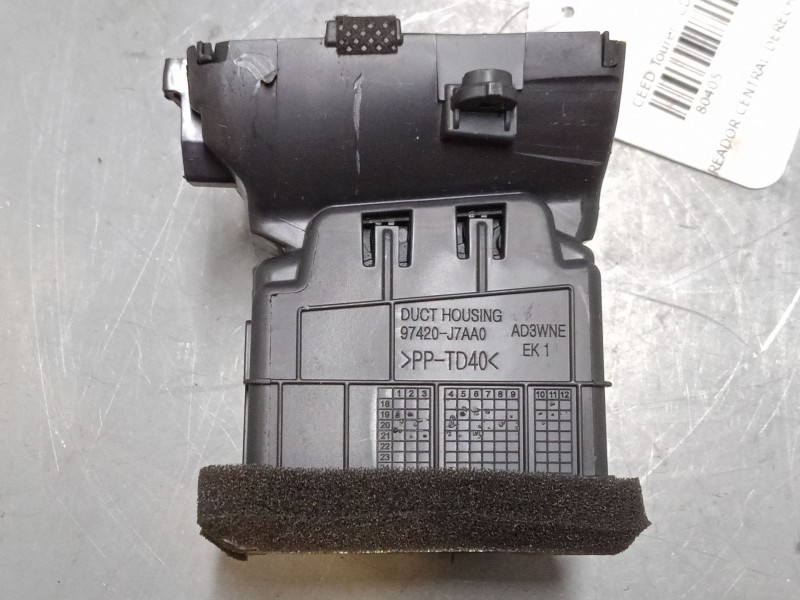 Recambio de aireador central derecho para kia ceed tourer (cd) 1.6 crdi 136 referencia OEM IAM 97420J7AA0  