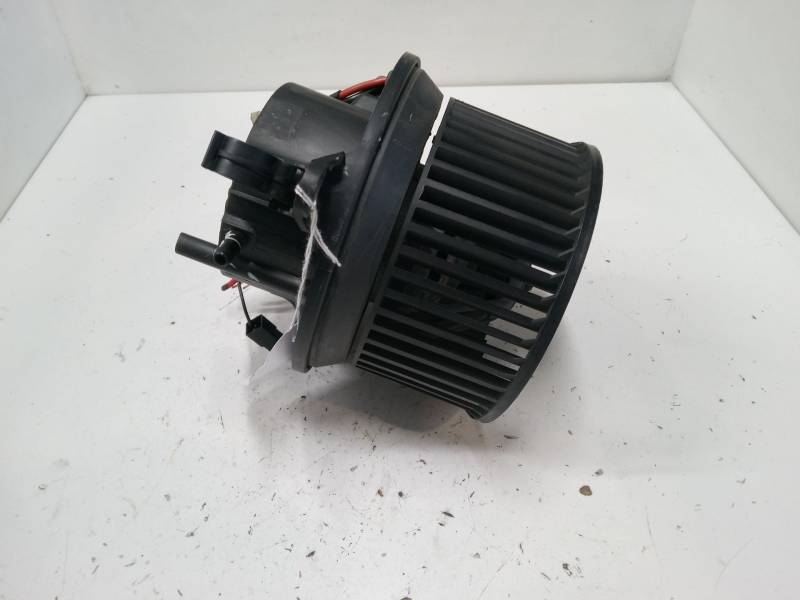 MOTOR CALEFACCION 