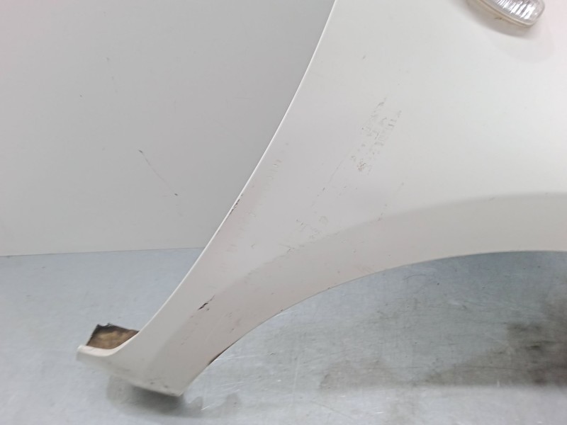 Recambio de aleta delantera derecha para kia rio iii (ub) 1.1 crdi referencia OEM IAM   