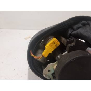 CINTURON SEGURIDAD DELANTERO DERECHO 