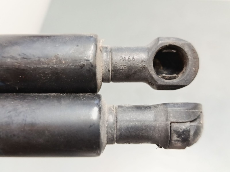 Recambio de amortiguadores capo para bmw x5 (e53) 3.0 d referencia OEM IAM   