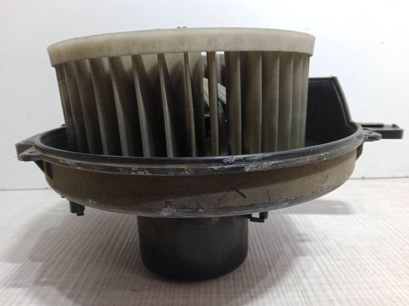 MOTOR CALEFACCION 