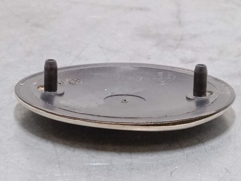 Recambio de anagrama para bmw x5 (e53) 3.0 d referencia OEM IAM 813237505  