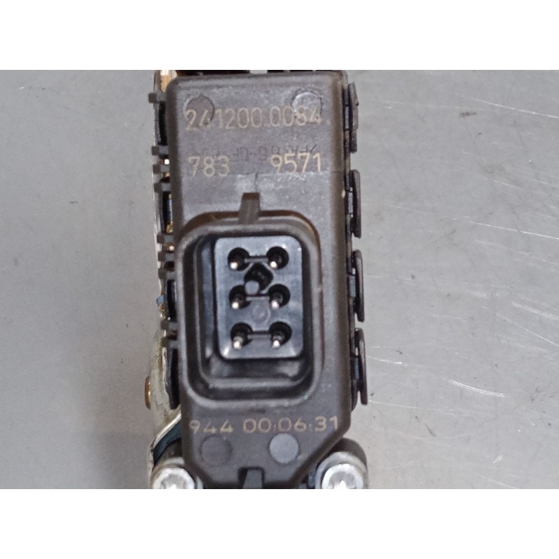 Recambio de elevalunas electrico delantero izquierdo para opel zafira b furgoneta/monovolumen (a05) 1.9 cdti van (m75) referenci