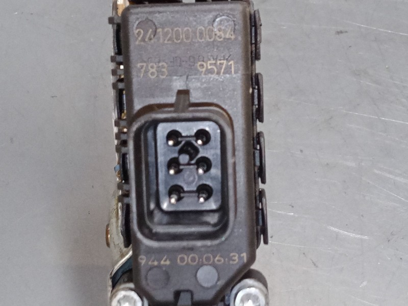 Recambio de elevalunas electrico delantero izquierdo para opel zafira b furgoneta/monovolumen (a05) 1.9 cdti van (m75) referenci