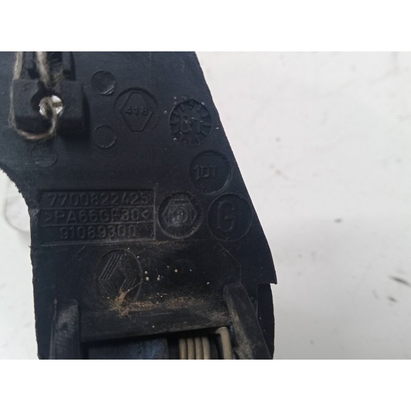 Recambio de maneta exterior delantera derecha para renault twingo i (c06_) 1.2 16v (c06c, c06d, c06k) referencia OEM IAM 7700822