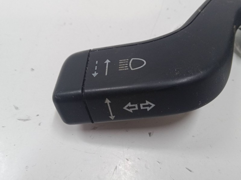 Recambio de mando de intermitencia para opel corsa c (x01) 1.2 (f08, f68) referencia OEM IAM 52767533  