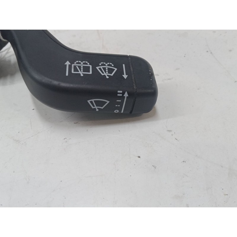Recambio de mando limpiaparabrisas para opel corsa c (x01) 1.2 (f08, f68) referencia OEM IAM 12268700  09185413