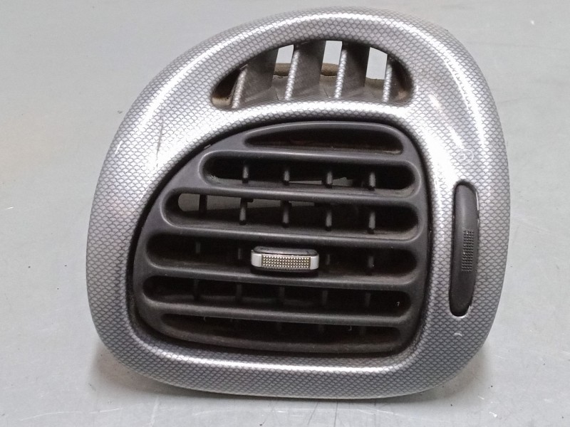 Recambio de aireador izquierdo para citroën xsara picasso (n68) 2.0 hdi referencia OEM IAM   