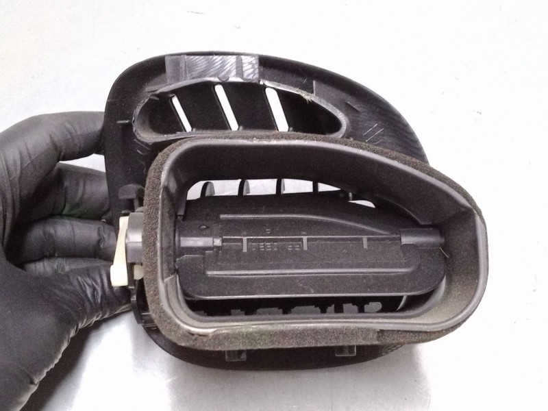 Recambio de aireador izquierdo para citroën xsara picasso (n68) 2.0 hdi referencia OEM IAM   