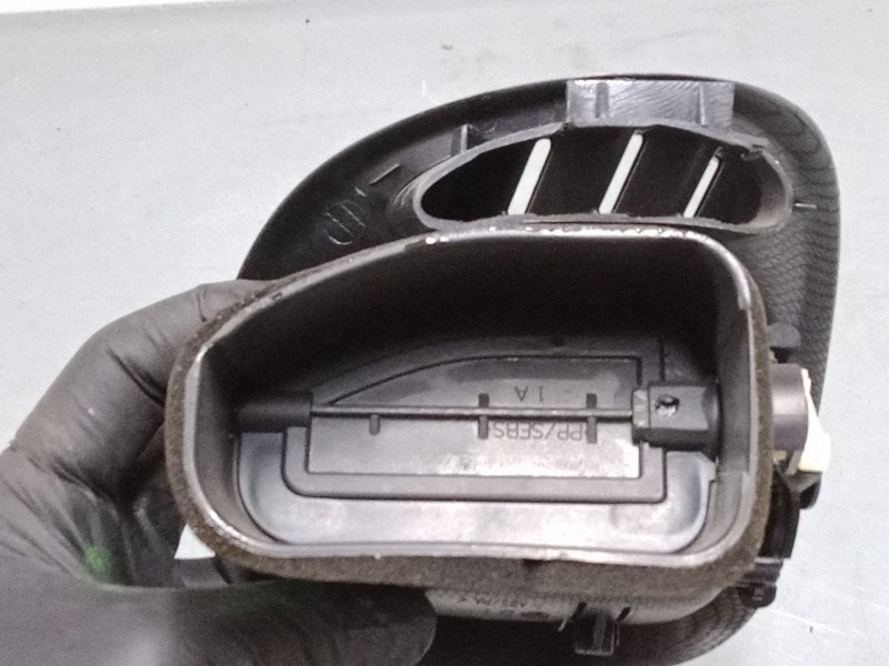Recambio de aireador derecho para citroën xsara picasso (n68) 2.0 hdi referencia OEM IAM   