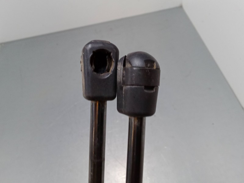 Recambio de amortiguadores malet/porton para citroën c5 i (dc_) 2.0 hdi (dcrhzb, dcrhze) referencia OEM IAM   