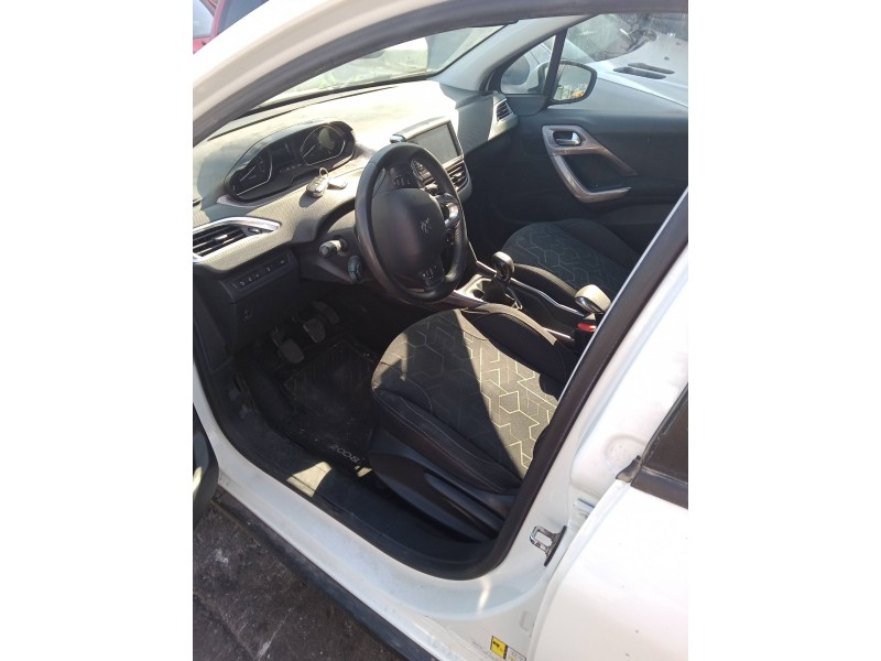 peugeot 2008 i (cu_) del año 2015