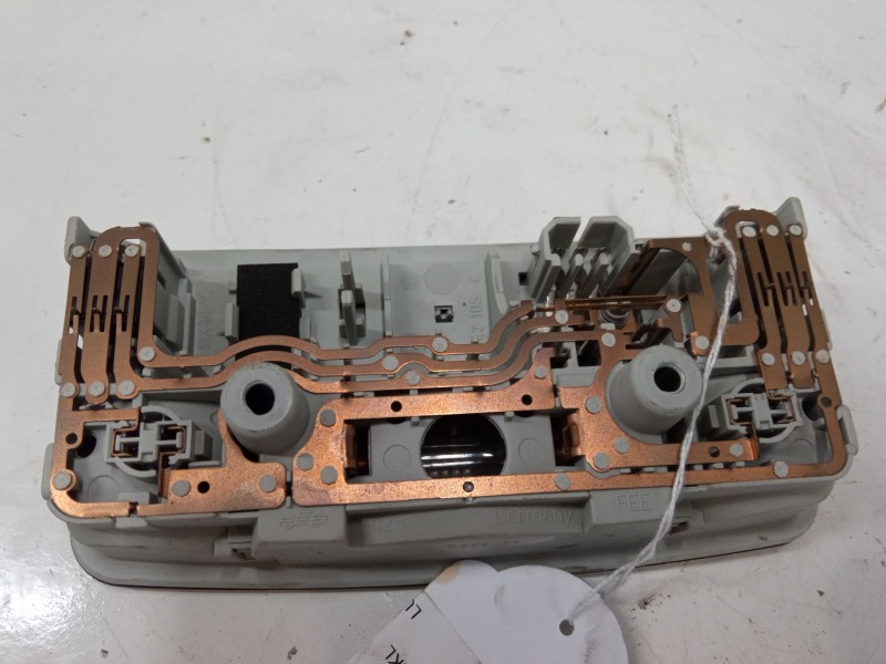 Recambio de luz interior delantera para skoda octavia ii combi (1z5) 2.0 tdi 16v referencia OEM IAM   