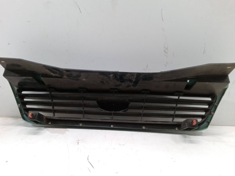 Recambio de rejillas capo para daewoo nexia 1.5 (08, 68) referencia OEM IAM   