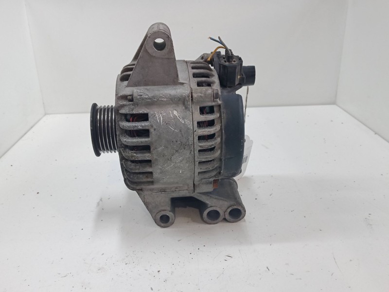 Recambio de alternador para ford fiesta v (jh_, jd_) 1.3 referencia OEM IAM 0986049980  