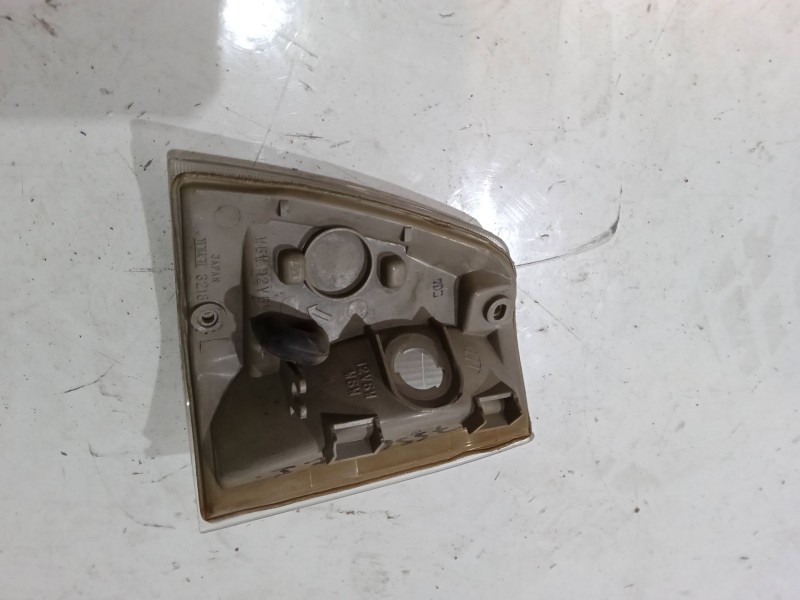 Recambio de intermitente delantero izquierdo para mazda 121 i (da) 1.3 (da103) referencia OEM IAM   