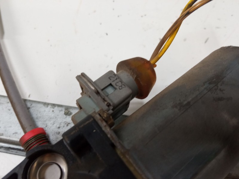 Recambio de elevalunas electrico delantero derecho para citroën xsara (n1) 1.6 i referencia OEM IAM   