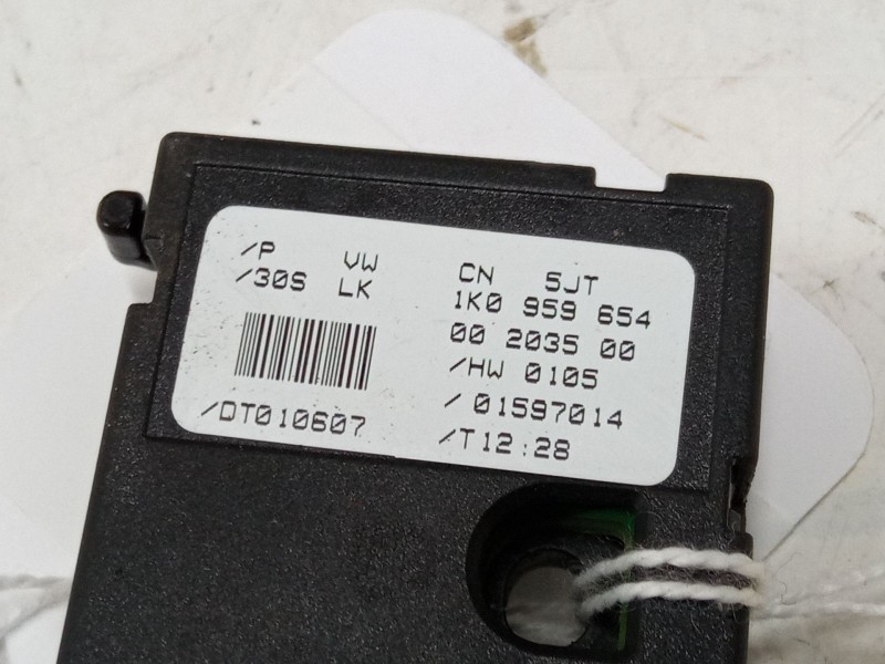 Recambio de sensor angulo de giro para skoda octavia ii combi (1z5) 2.0 tdi 16v referencia OEM IAM 1K0959654  
