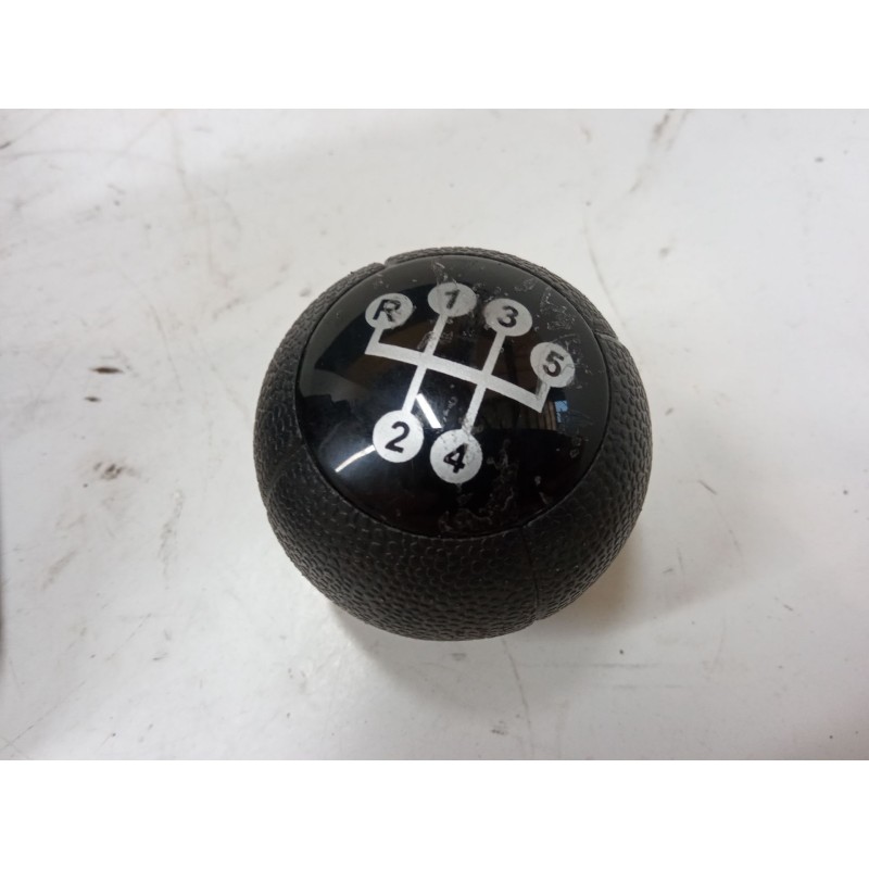 Recambio de pomo palanca cambio para opel corsa c (x01) 1.2 (f08, f68) referencia OEM IAM   