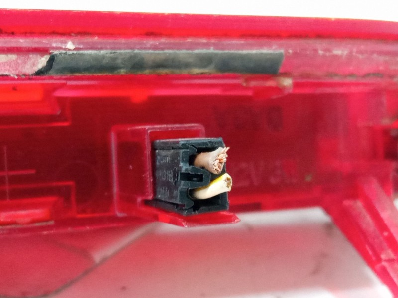 Recambio de luz central de freno para skoda octavia ii combi (1z5) 2.0 tdi 16v referencia OEM IAM   