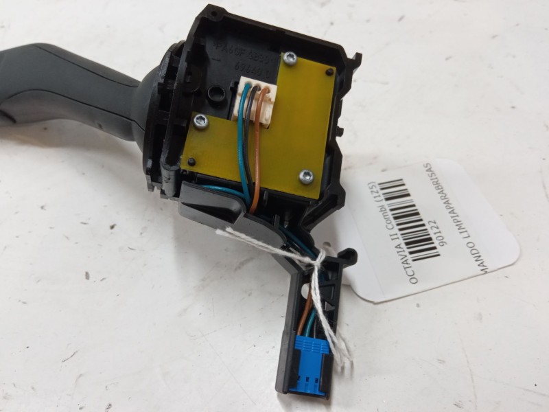 Recambio de mando limpiaparabrisas para skoda octavia ii combi (1z5) 2.0 tdi 16v referencia OEM IAM 1K0953519J  