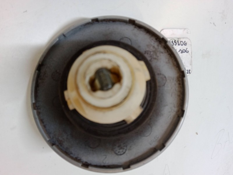 Recambio de tapon combustible para peugeot 106 ii (1a_, 1c_) 1.4 i referencia OEM IAM   