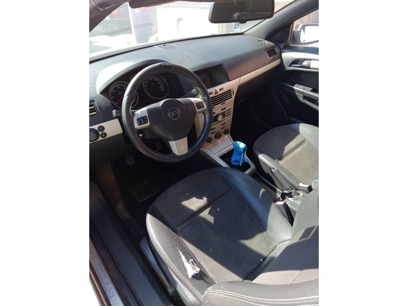 opel astra h twintop (a04) del año 2007