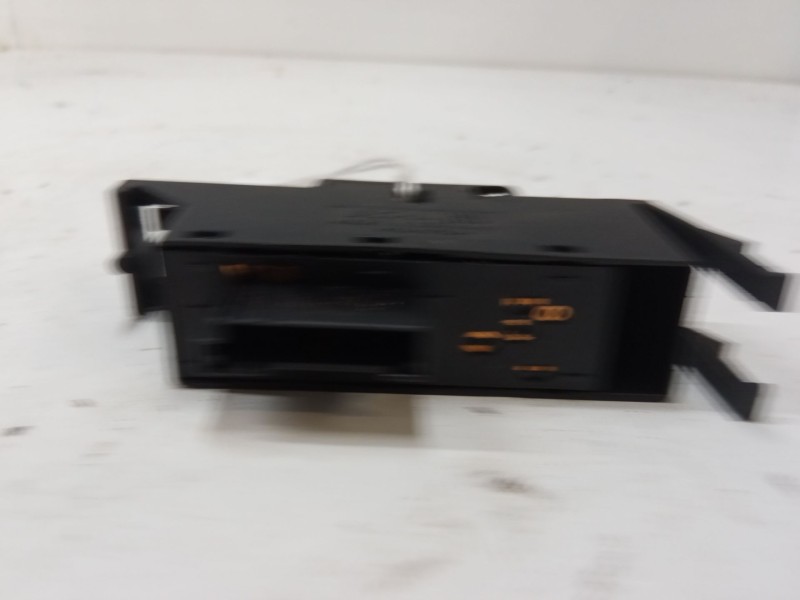 Recambio de mando elevalunas delantero derecho para bmw 3 (e46) 320 d referencia OEM IAM   