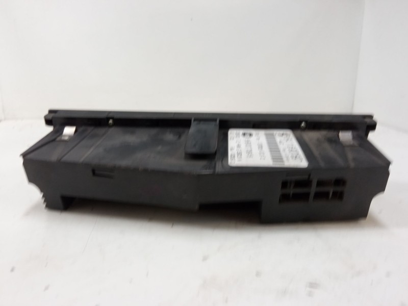 Recambio de mando climatizador para bmw 3 (e46) 320 d referencia OEM IAM 64116907897 5HB00773816 5HB007738