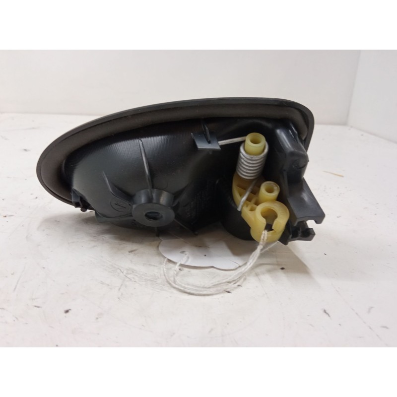 Recambio de maneta interior puerta delantera izquierda para renault megane i (ba0/1_) 1.9 dti (ba1u) referencia OEM IAM   