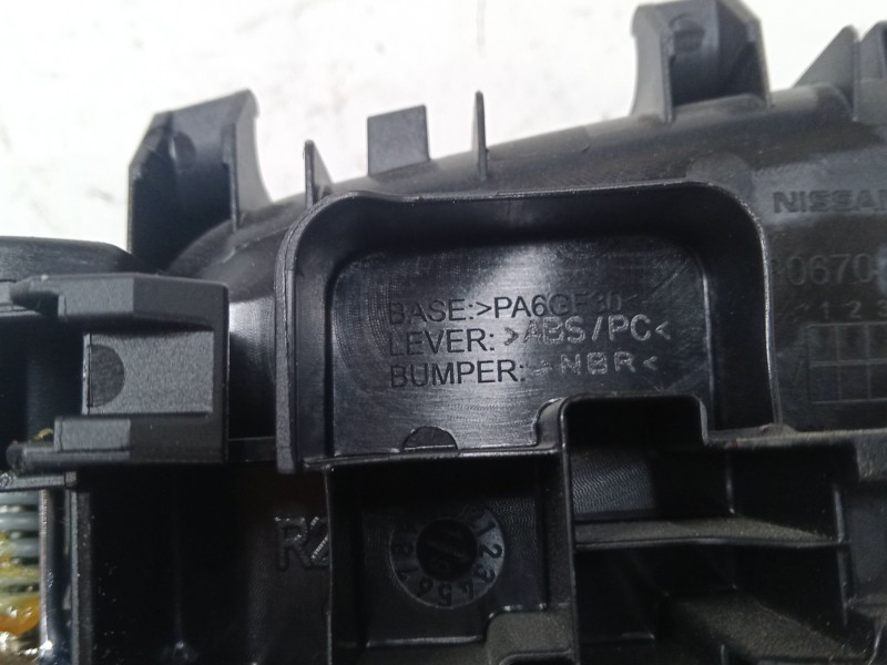 Recambio de maneta interior puerta delantera derecha para nissan qashqai ii (j11, j11_) 1.3 dig-t referencia OEM IAM   