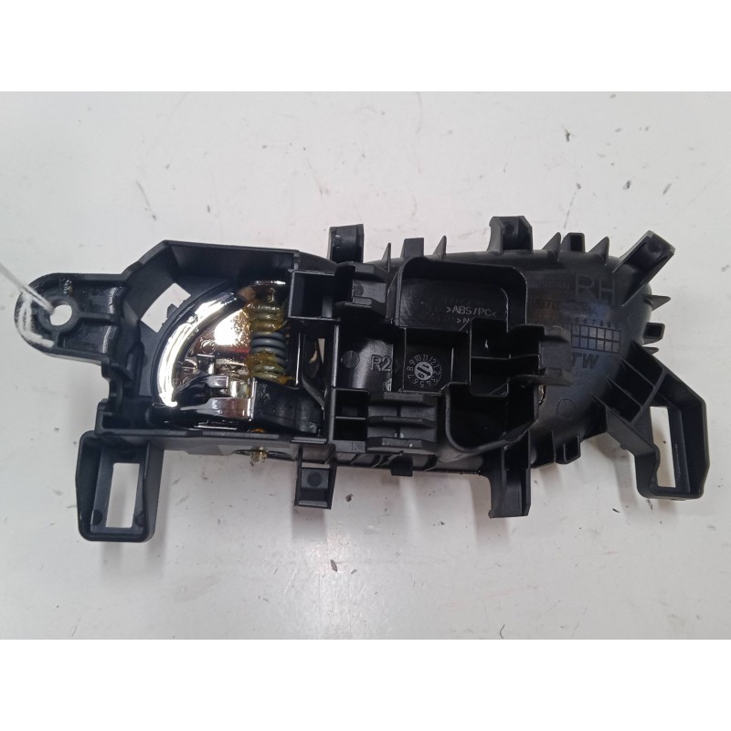 Recambio de maneta interior puerta delantera derecha para nissan qashqai ii (j11, j11_) 1.3 dig-t referencia OEM IAM   