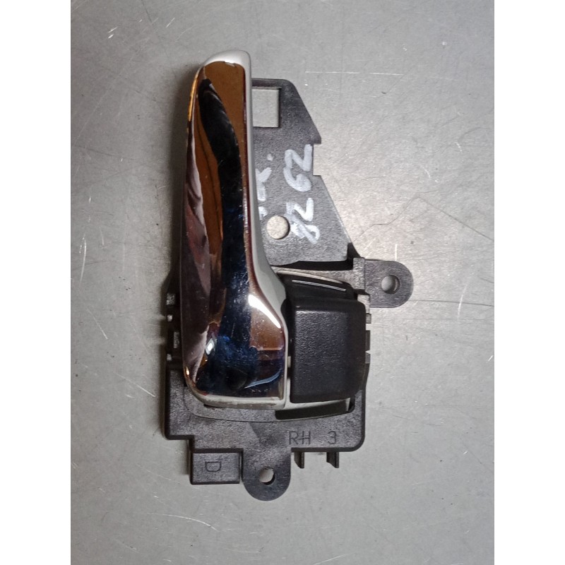 Recambio de maneta interior puerta trasera derecha para mitsubishi lancer viii (cy_a, cz_a) 1.5 referencia OEM IAM   