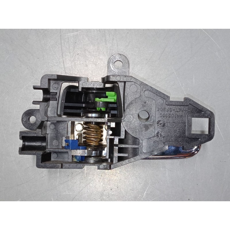 Recambio de maneta interior puerta trasera derecha para mitsubishi lancer viii (cy_a, cz_a) 1.5 referencia OEM IAM   