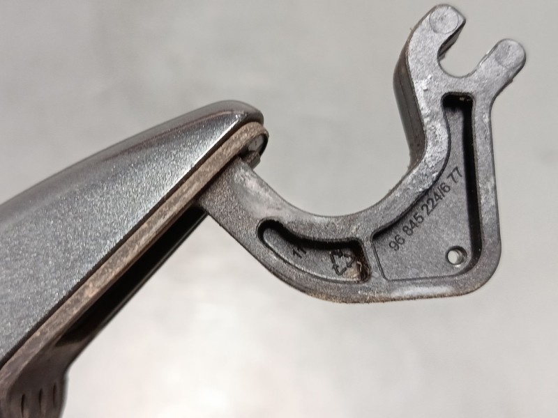 Recambio de maneta exterior puerta delantera derecha para peugeot 208 i (ca_, cc_) 1.2 vti 82 referencia OEM IAM   