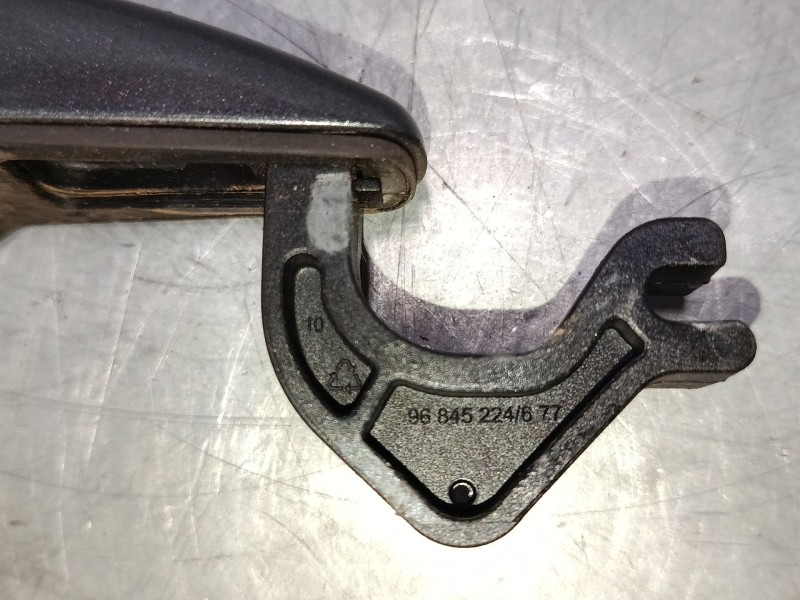 Recambio de maneta exterior puerta delantera izquierda para peugeot 208 i (ca_, cc_) 1.2 vti 82 referencia OEM IAM   