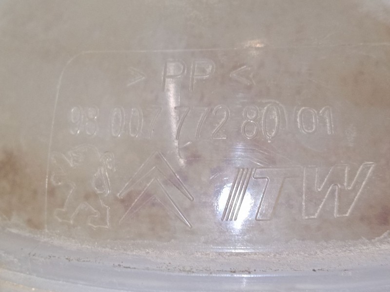 Recambio de deposito expansion para peugeot 208 i (ca_, cc_) 1.2 vti 82 referencia OEM IAM 980077728001  