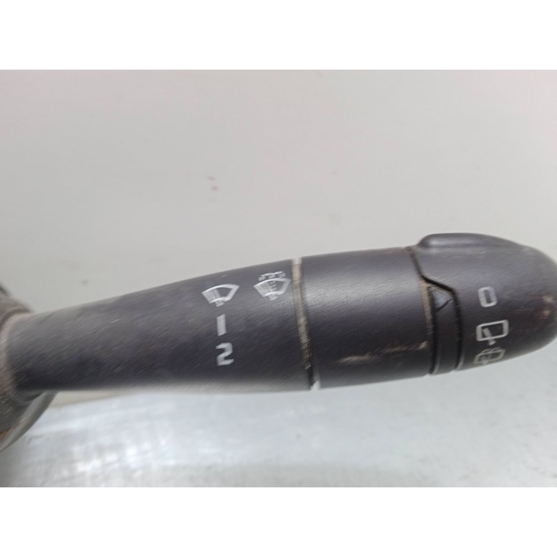 Recambio de mando luces para renault clio ii (bb_, cb_) 1.4 (b/cb0c, b/cb0s) referencia OEM IAM   