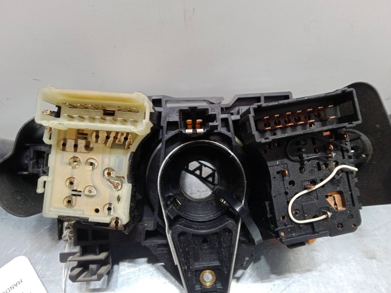 Recambio de mando luces para renault clio ii (bb_, cb_) 1.4 (b/cb0c, b/cb0s) referencia OEM IAM   