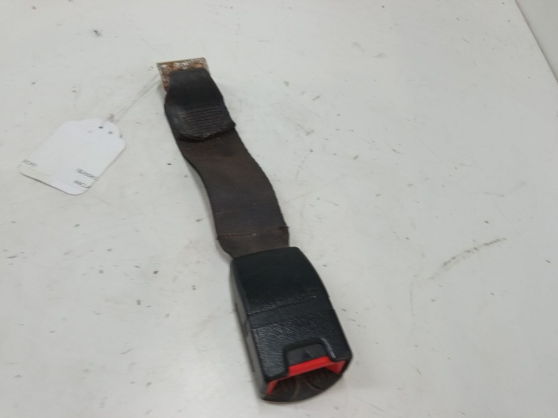 Recambio de anclaje cinturon trasero derecho para opel frontera a (u92) 2.8 td (5bmwl4, 5bsud2) referencia OEM IAM   